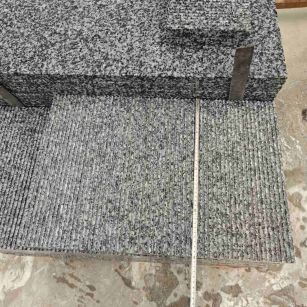 扬州芝麻黑拉丝面