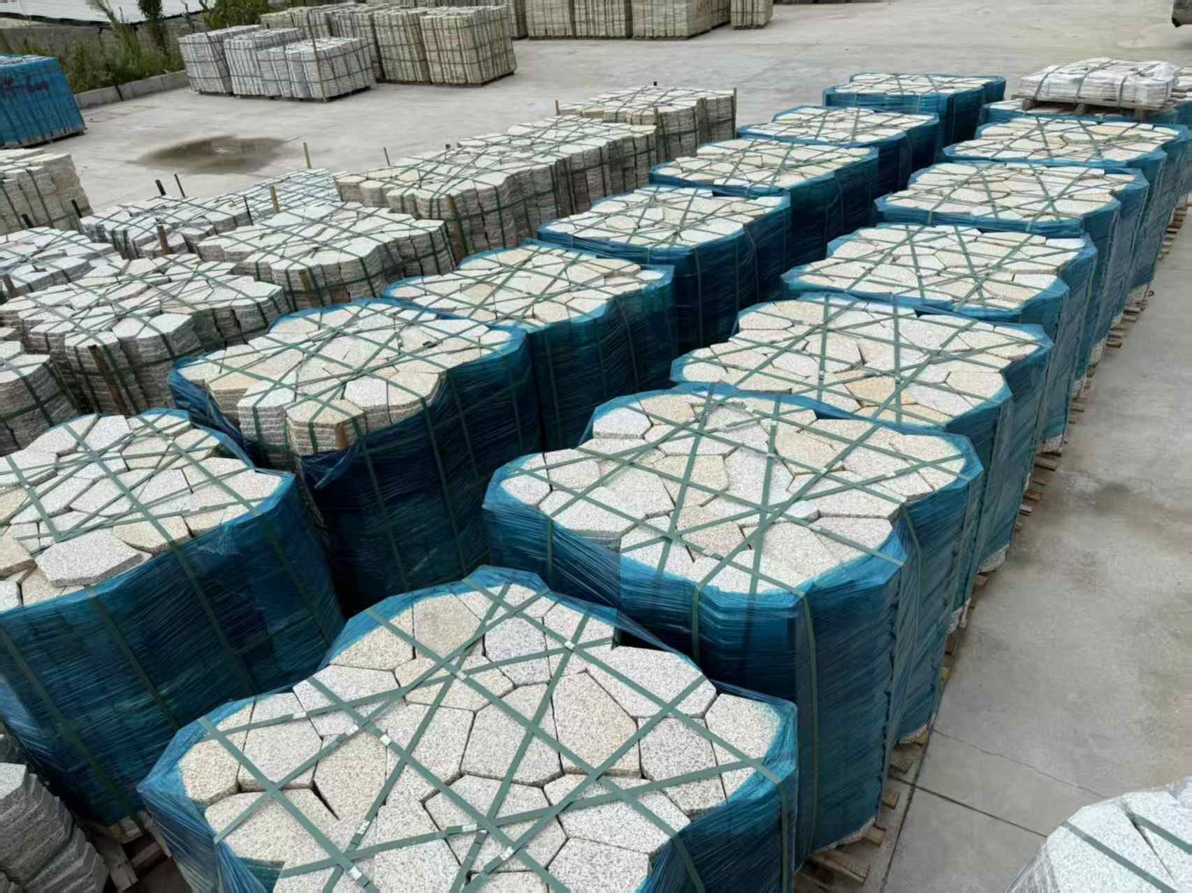 扬州黄金麻冰裂纹 碎拼