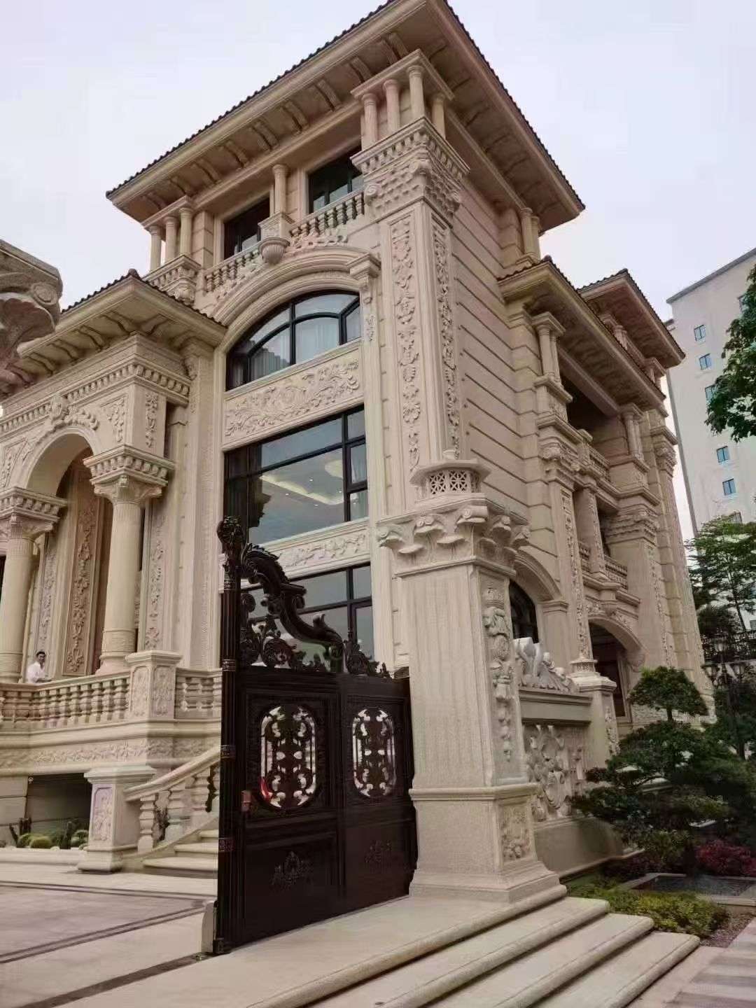 扬州黄金麻别墅外墙异形定制