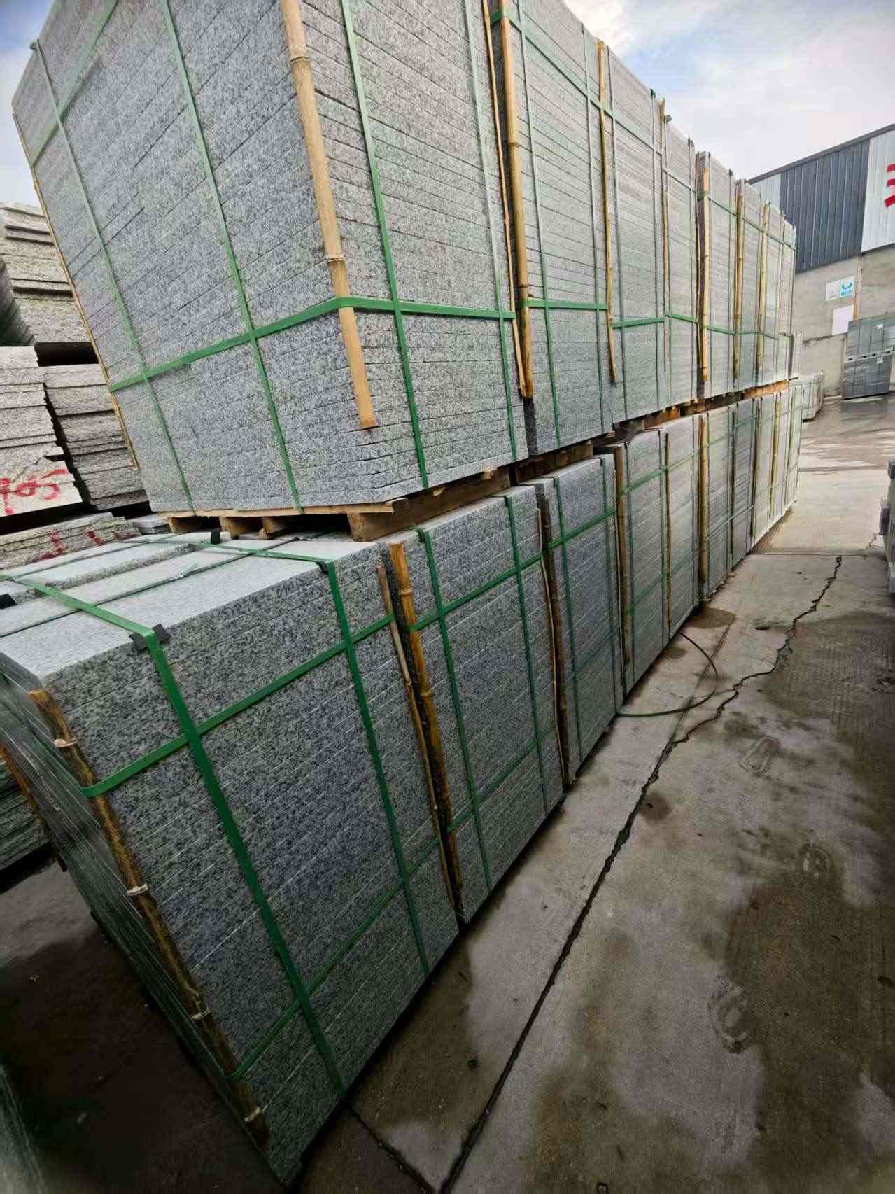 扬州芝麻白地铺版 石材地铺石