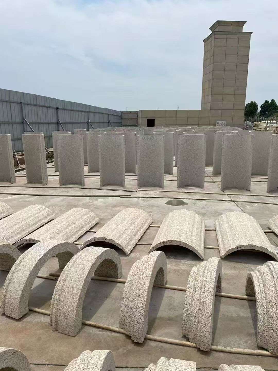 扬州黄金麻别墅柱皮 异形 线条定制