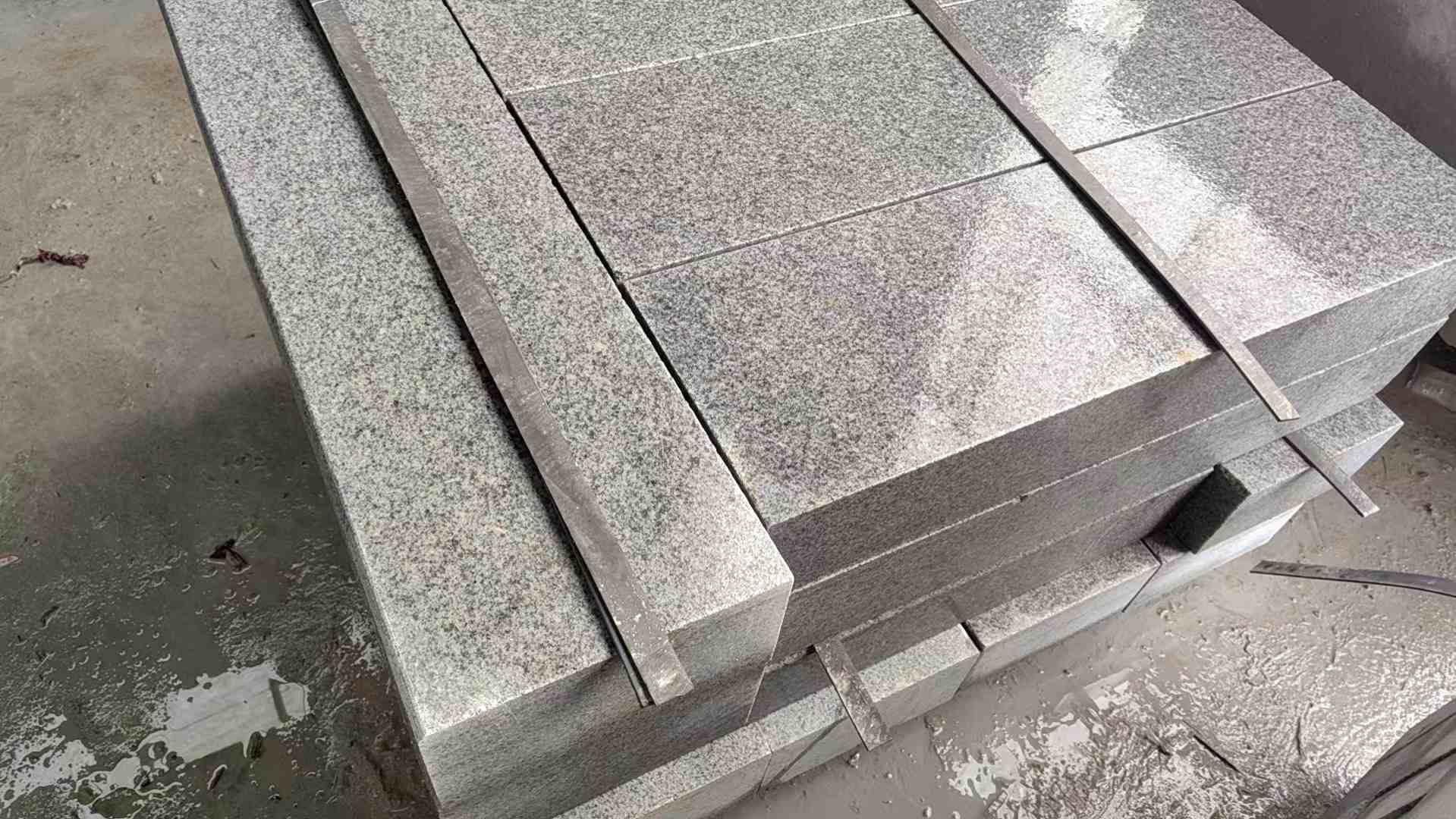 扬州芝麻灰 芝麻白 路牙石 路侧石 马路牙子